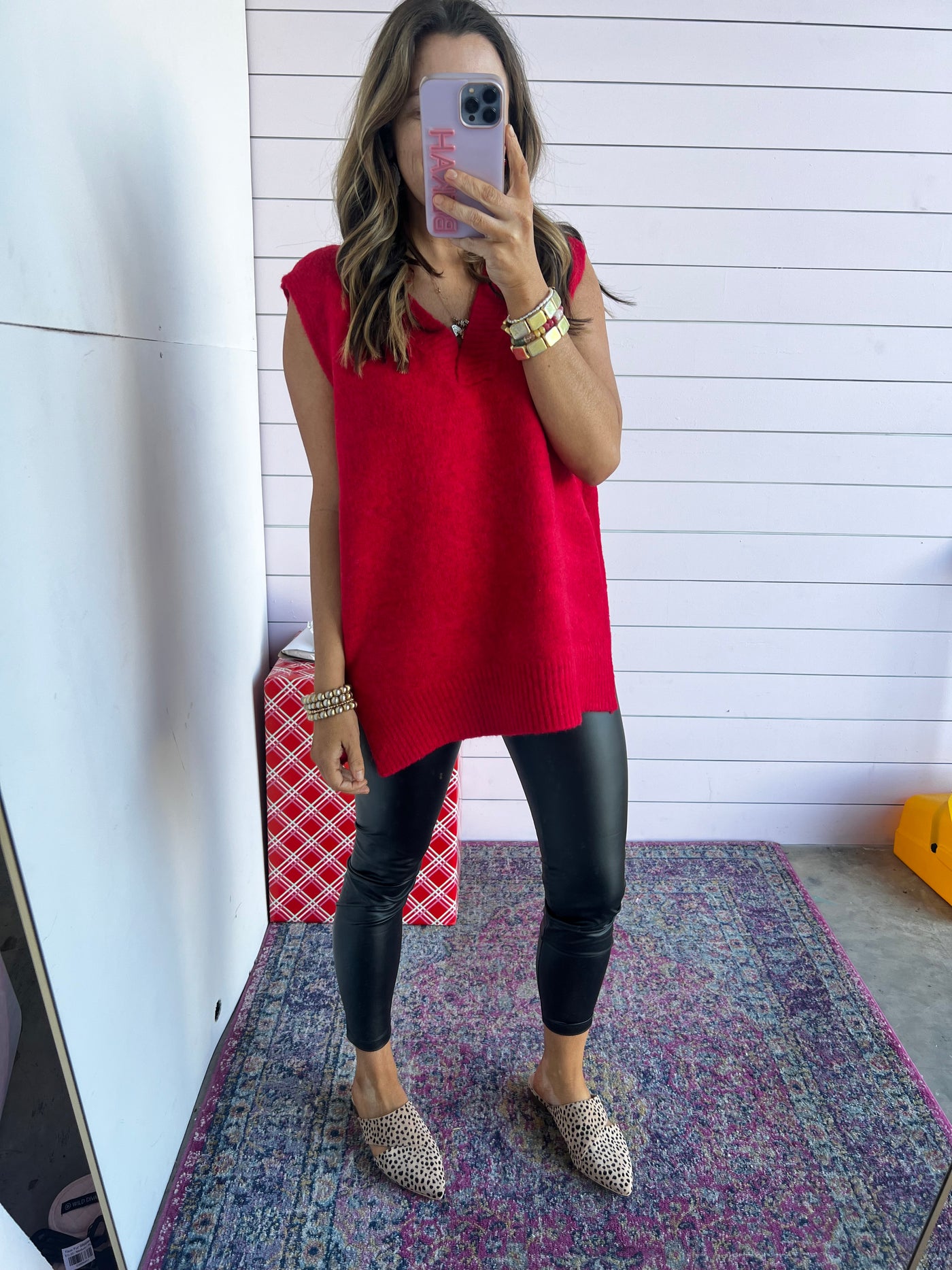 Fit to be knit vest - Red