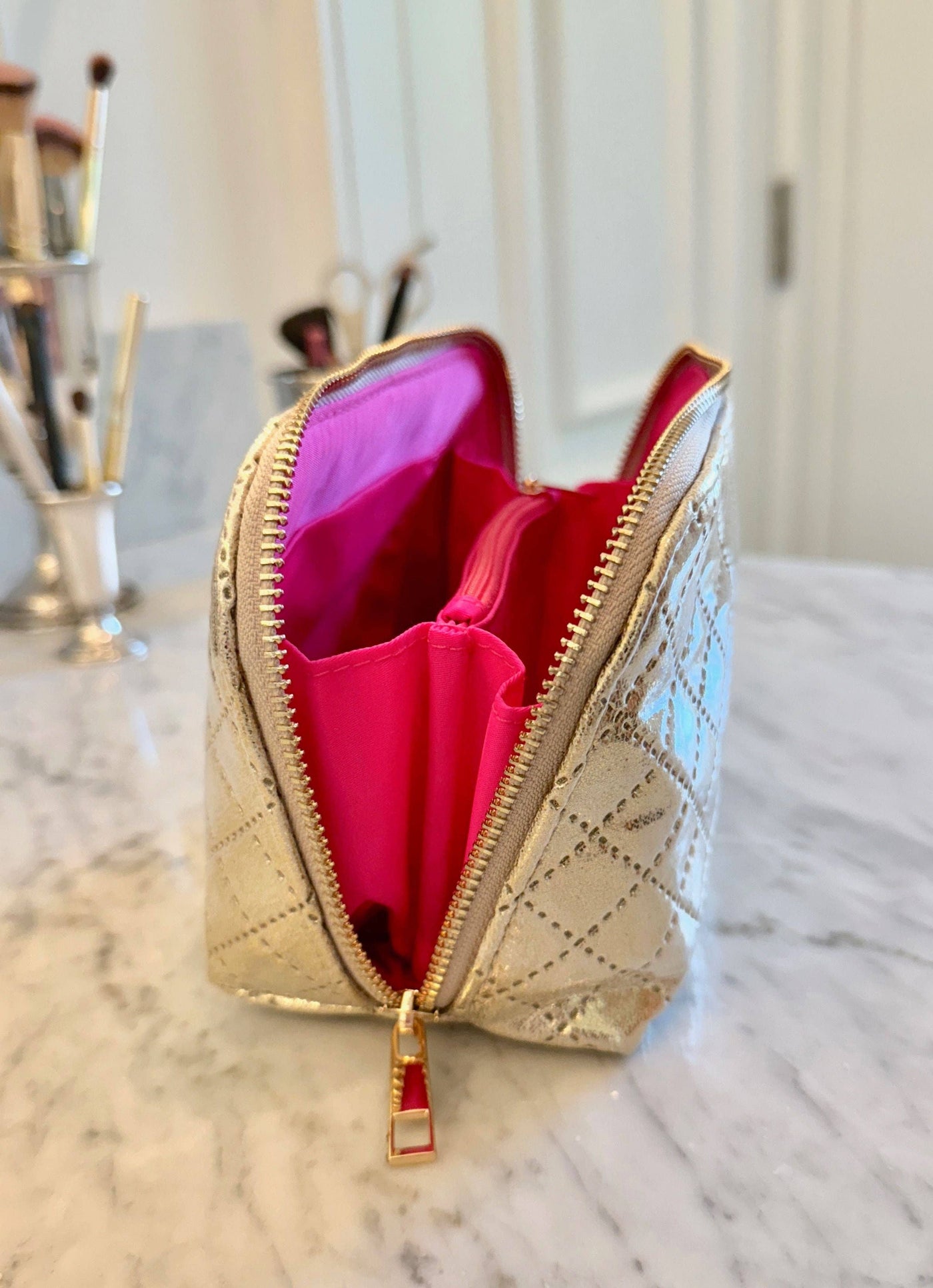 Ibiza Small Pouch Champagne Pop: Default